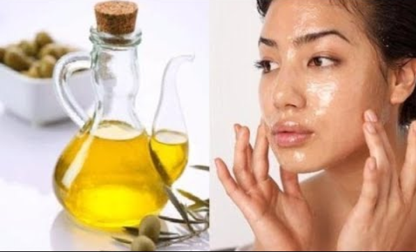 فوائد زيت الزيتون للوجه والنصائح المهمة عند استخدامه.png