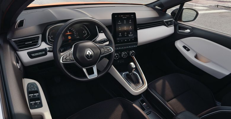 019-Renault-Clio-5th-generation-interior-6-780x405.jpg