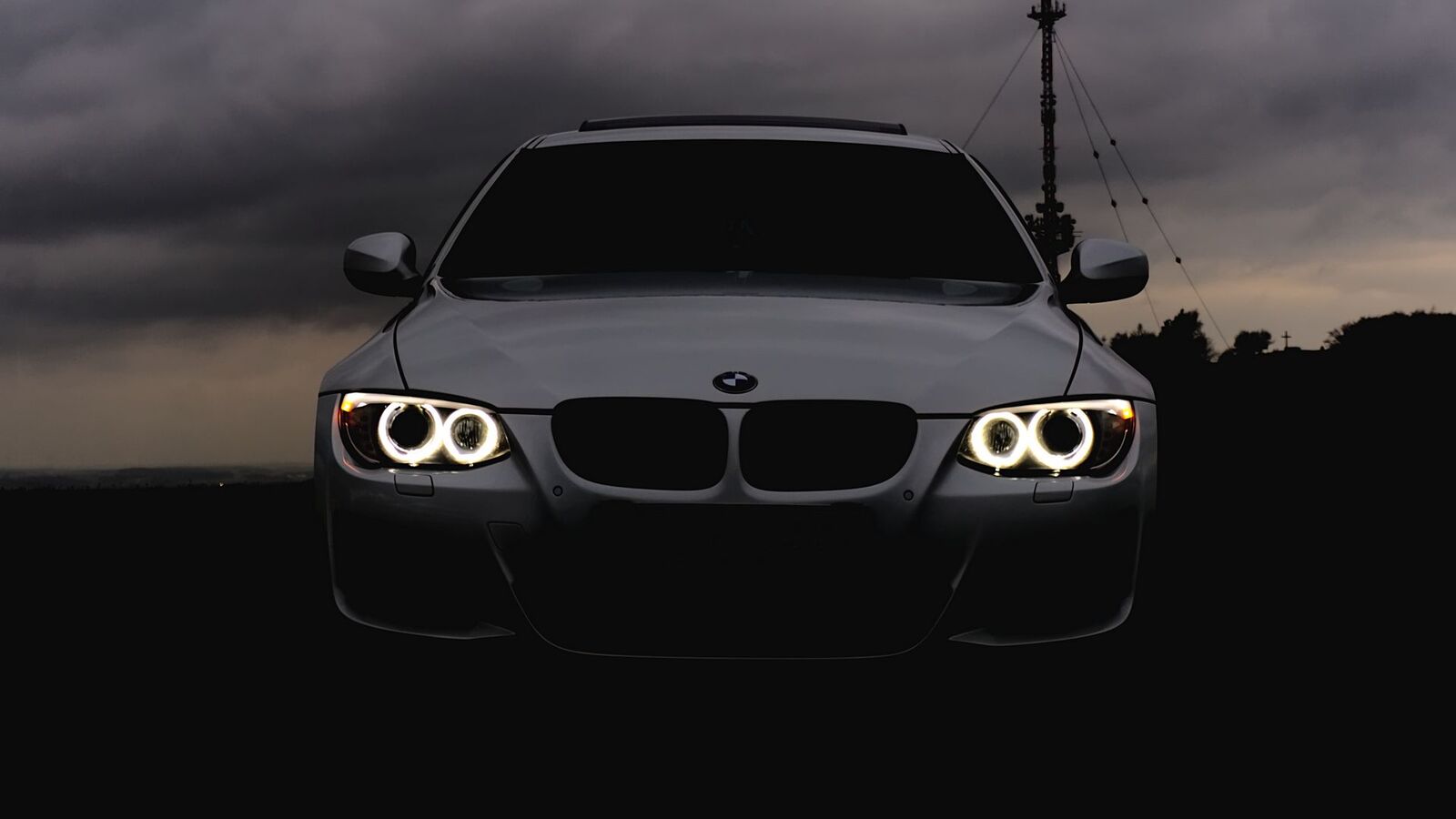 bmw_headlights_car_124112_1920x1080.jpg