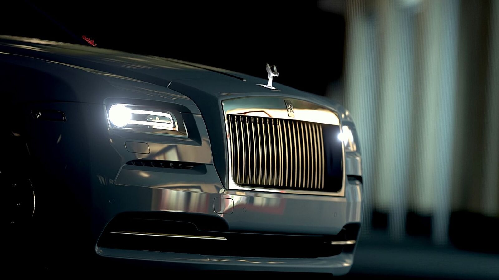 rollsroyce_front_view_headlights_136993_1920x1080.jpg