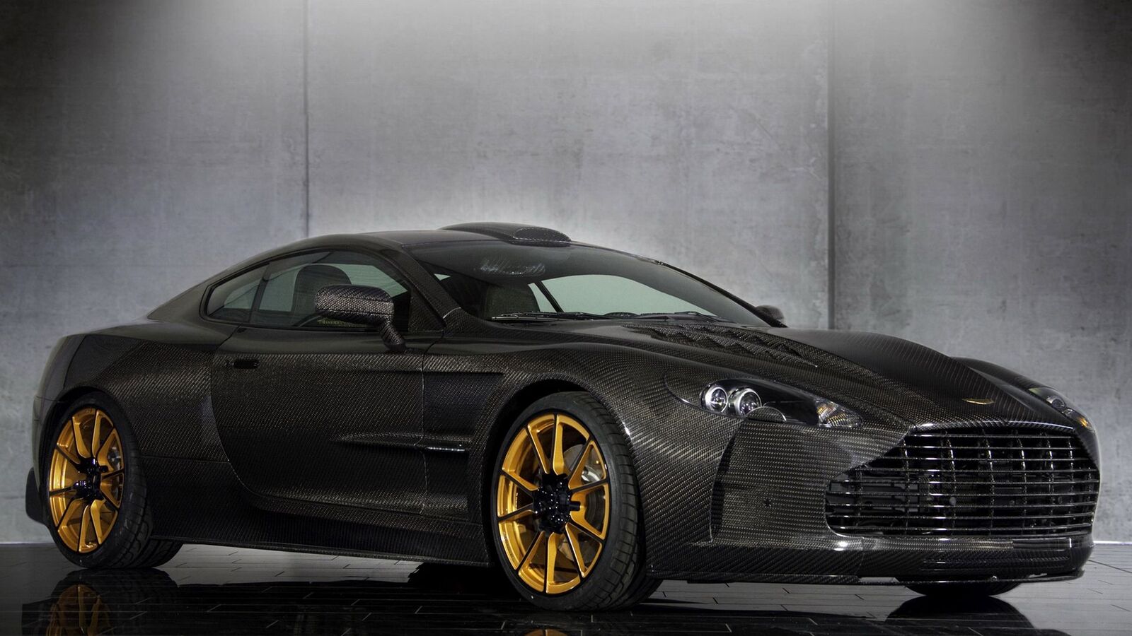 s_aston_martin_db9_black_side_view_99003_1920x1080.jpg