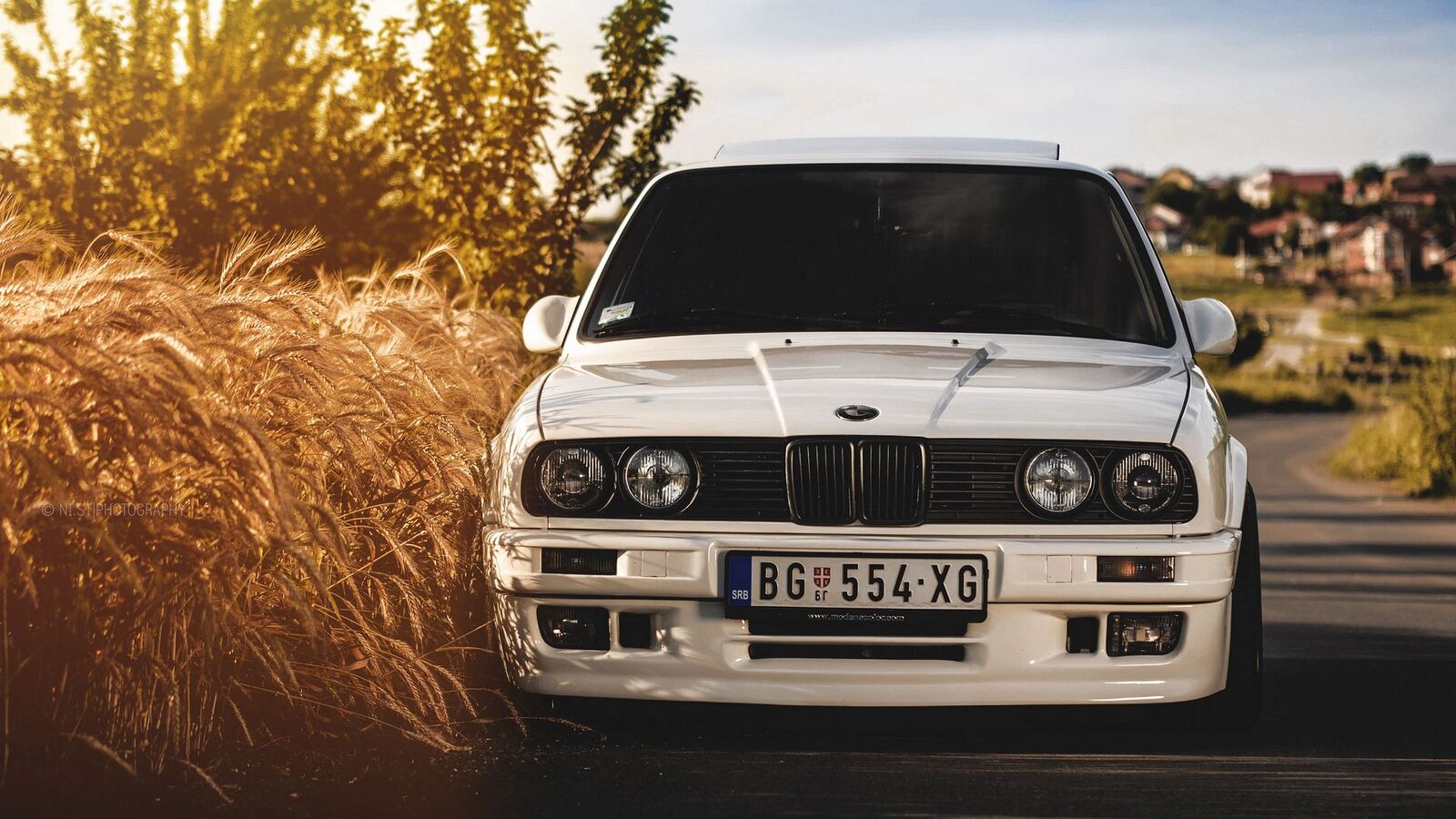 bmw_325i_e30_white_auto_93276_1920x1080.jpg