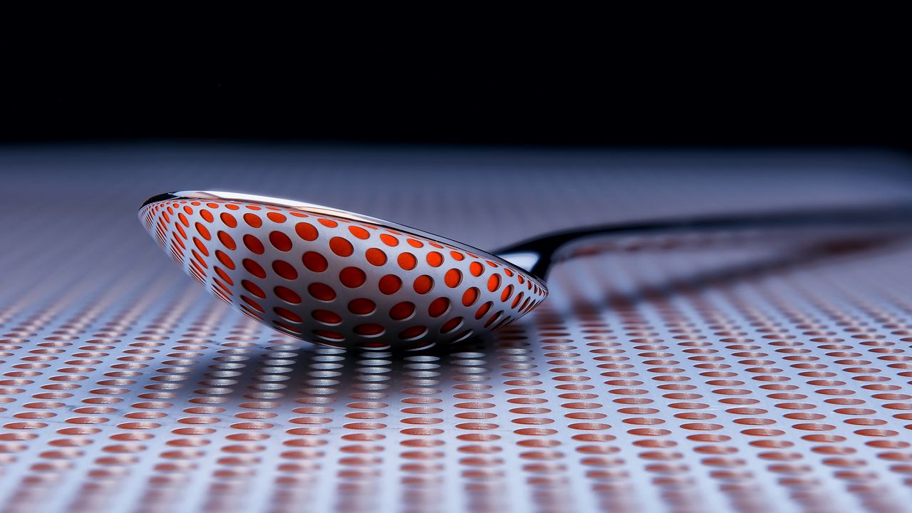 spoon_3d_structure_circles_surface_111013_1280x720.jpg