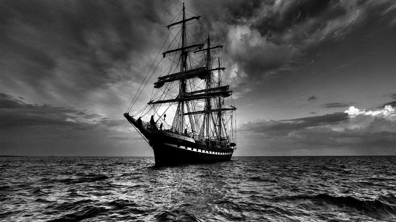 ship_sea_sail_storm_black_white_11161_1280x720.jpg