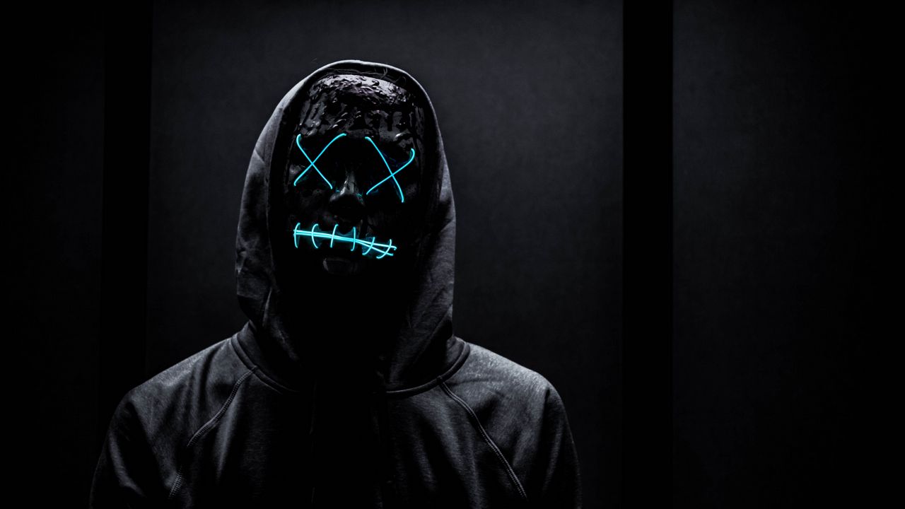 mask_neon_anonymous_180568_1280x720.jpg