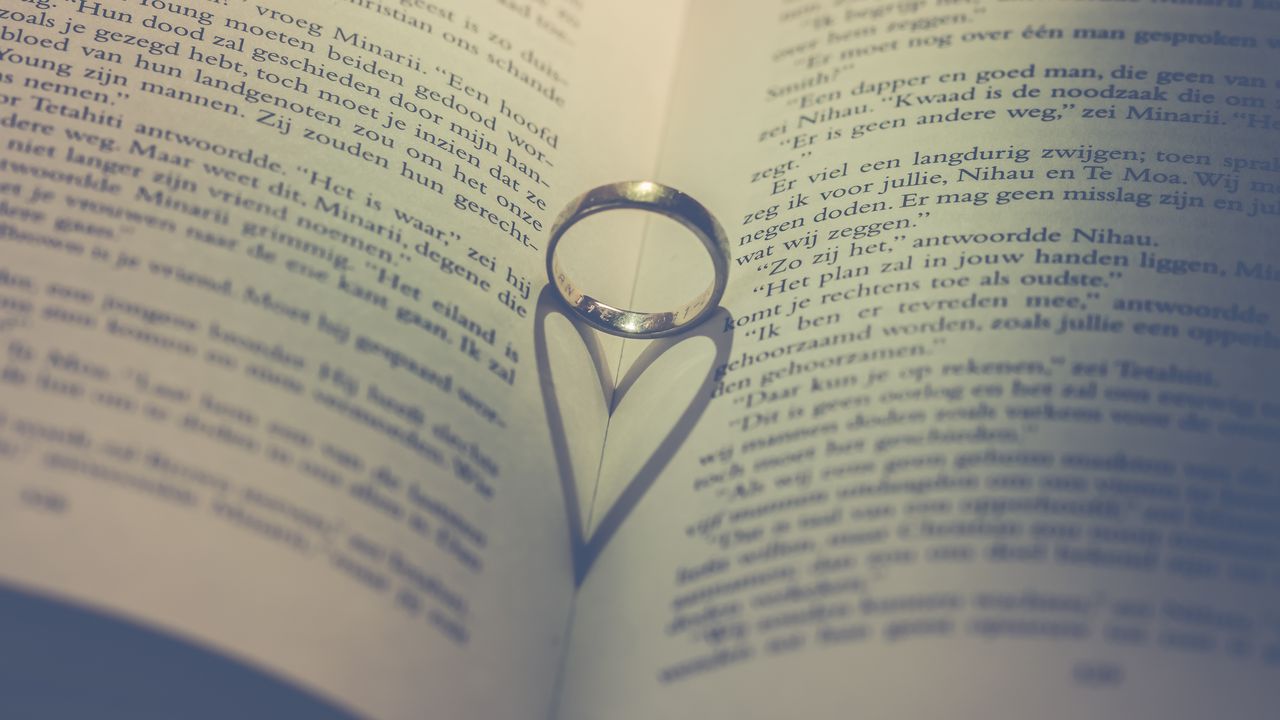 book_ring_heart_love_118982_1280x720.jpg