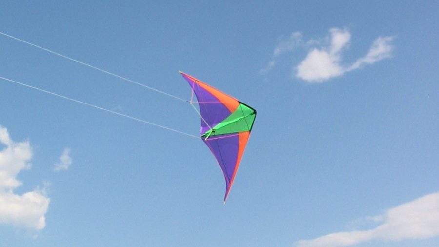 cropped-stunt-kite-helta-skelta-1473887.jpg