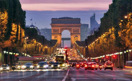 champs-elysees-paris.jpg