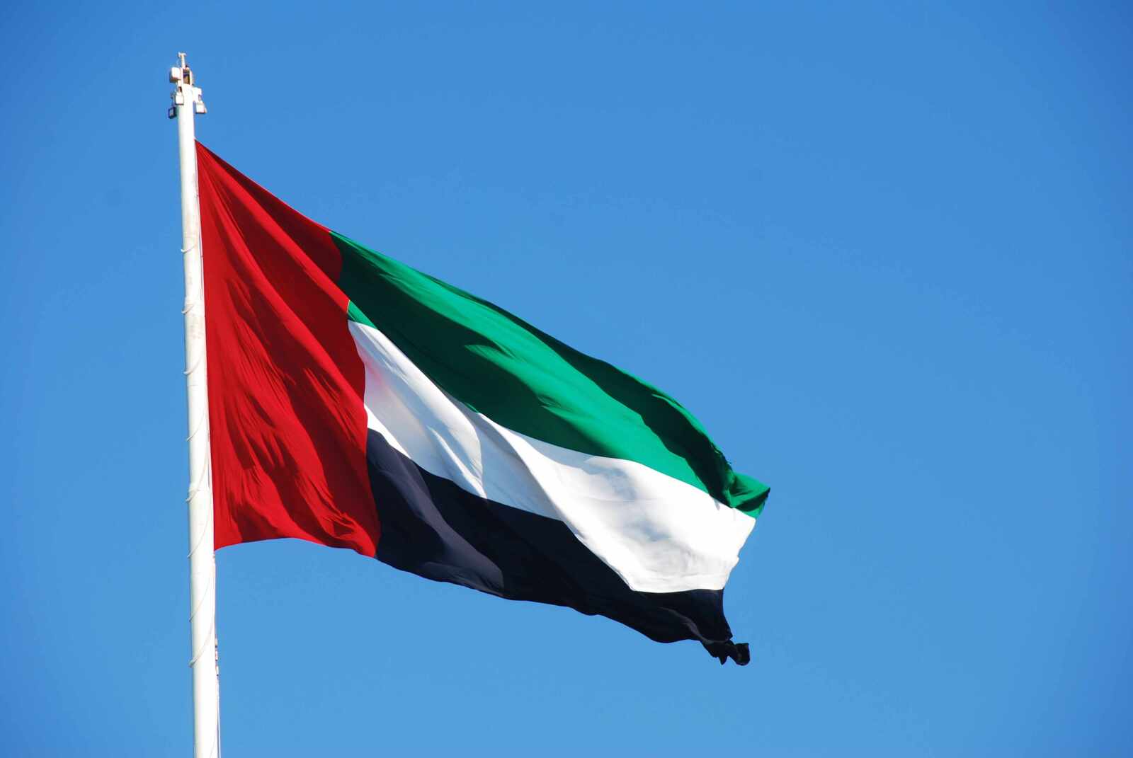 Flag-of-the-United-Arab-Emirates-4.jpg