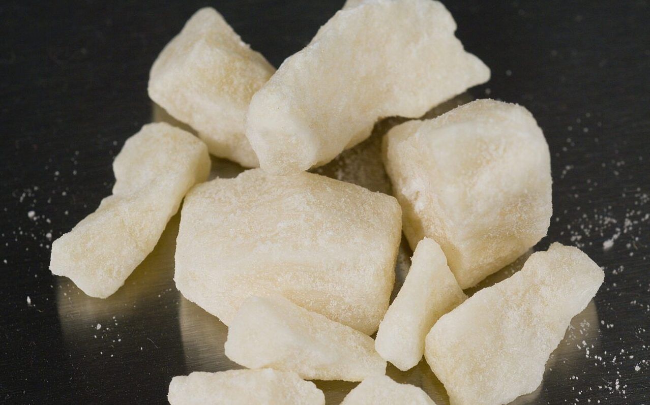 هو نوع من المخدرات مستخلص من بقايا الكوكايين