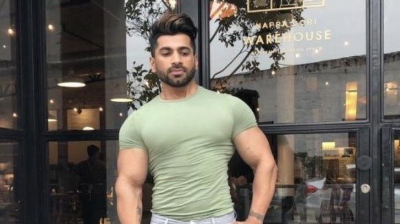 من هو ياسر الفيصل 