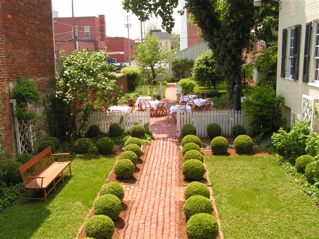 Beautiful+Garden+Decoration+Ideas.jpg